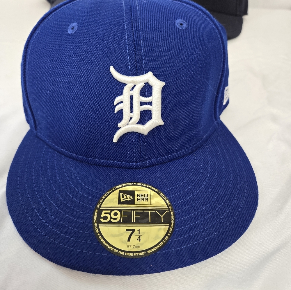 5 Detroit Ball Caps - Picture 6 of 11